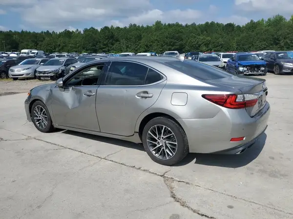 58ABK1GG0HU047551 2017 LEXUS ES - Image 2