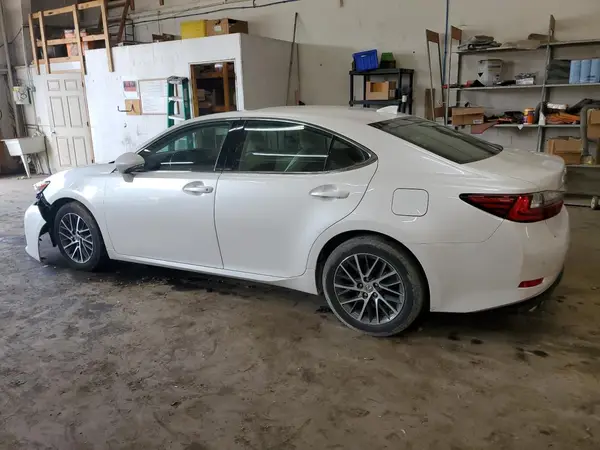 58ABK1GG0HU053902 2017 LEXUS ES - Image 2