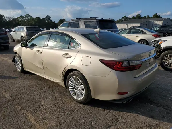 58ABK1GG0HU055973 2017 LEXUS ES - Image 2