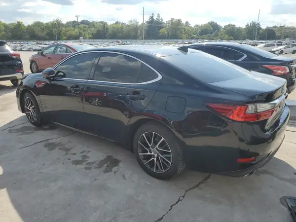 58ABK1GG0HU062258 2017 LEXUS ES - Image 2