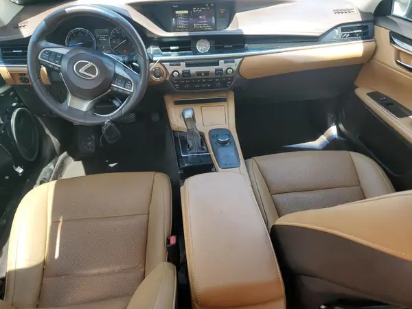 58ABK1GG0HU063071 2017 LEXUS ES - Image 8