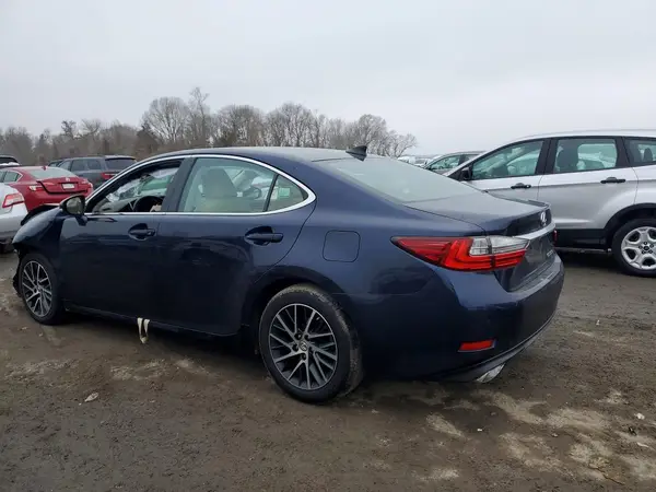 58ABK1GG0HU064608 2017 LEXUS ES - Image 2