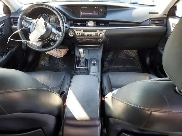 58ABK1GG0HU067993 2017 LEXUS ES - Image 8