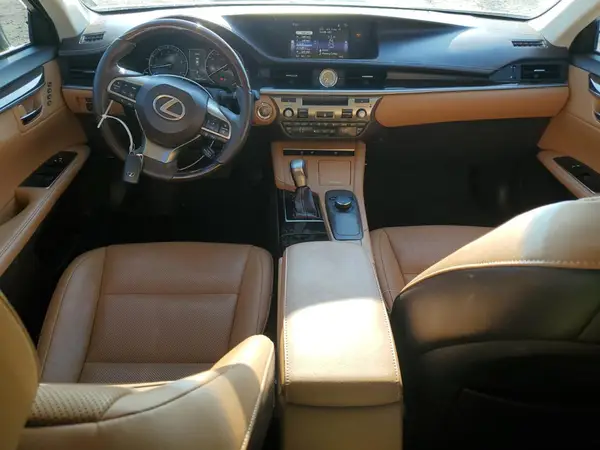 58ABK1GG0HU069632 2017 LEXUS ES - Image 8