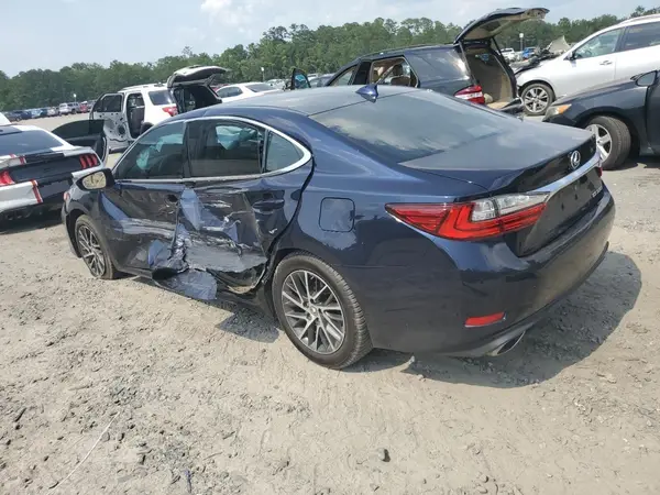 58ABK1GG0HU069906 2017 LEXUS ES - Image 2