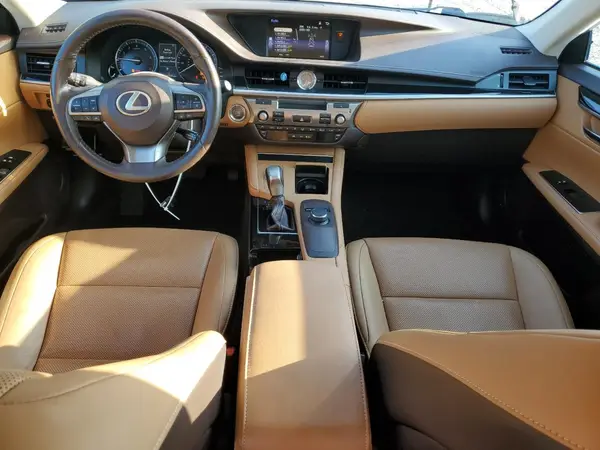 58ABK1GG0HU071932 2017 LEXUS ES - Image 8