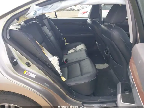 58ABK1GG0HU073227 2017 LEXUS ES - Image 8