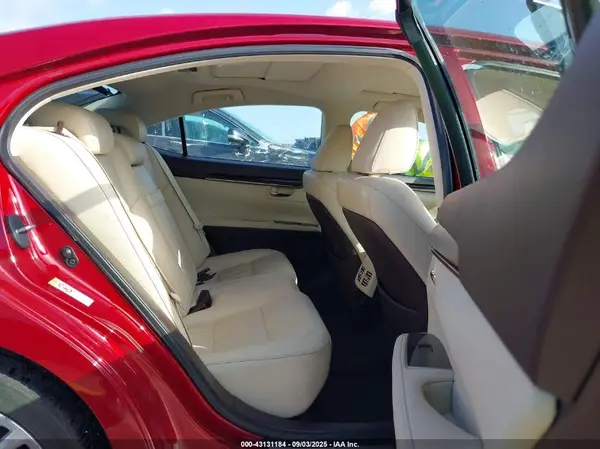 58ABK1GG0HU078444 2017 LEXUS ES - Image 8