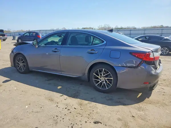 58ABK1GG0HU079514 2017 LEXUS ES - Image 2