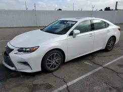 58ABK1GG0JU081138 2018 LEXUS ES