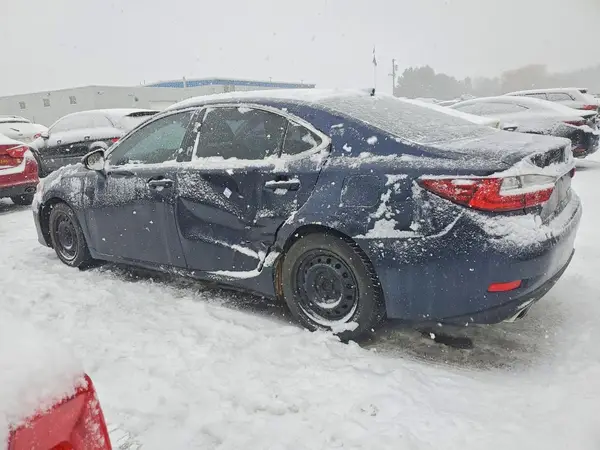 58ABK1GG0JU082127 2018 LEXUS ES - Image 2