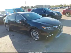 58ABK1GG0JU095590 2018 LEXUS ES