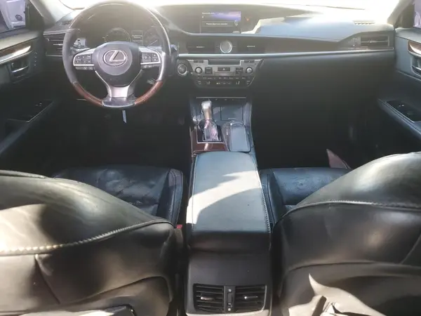 58ABK1GG0JU095850 2018 LEXUS ES - Image 8