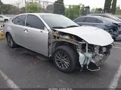58ABK1GG0JU108564 2018 LEXUS ES