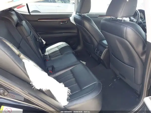58ABK1GG0JU109195 2018 LEXUS ES - Image 8
