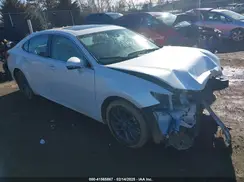 58ABK1GG0JU112260 2018 LEXUS ES