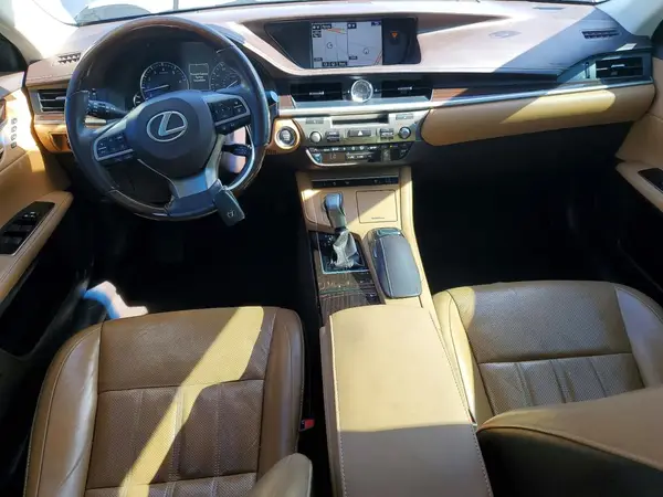 58ABK1GG1GU003105 2016 LEXUS ES - Image 8