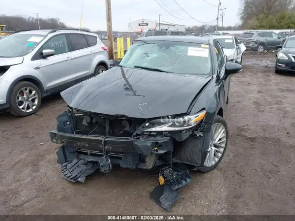 58ABK1GG1GU004450 2016 LEXUS ES - Image 2