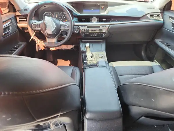 58ABK1GG1GU007316 2016 LEXUS ES - Image 8