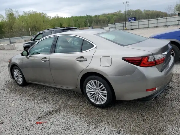 58ABK1GG1GU007347 2016 LEXUS ES - Image 2