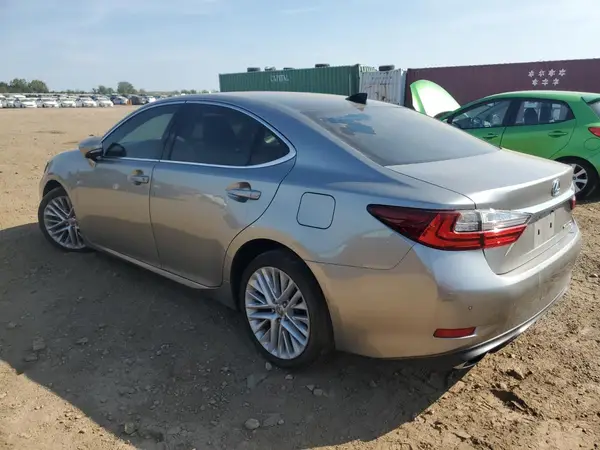 58ABK1GG1GU019630 2016 LEXUS ES - Image 2