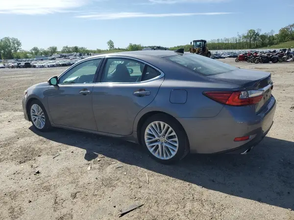 58ABK1GG1GU021359 2016 LEXUS ES - Image 2