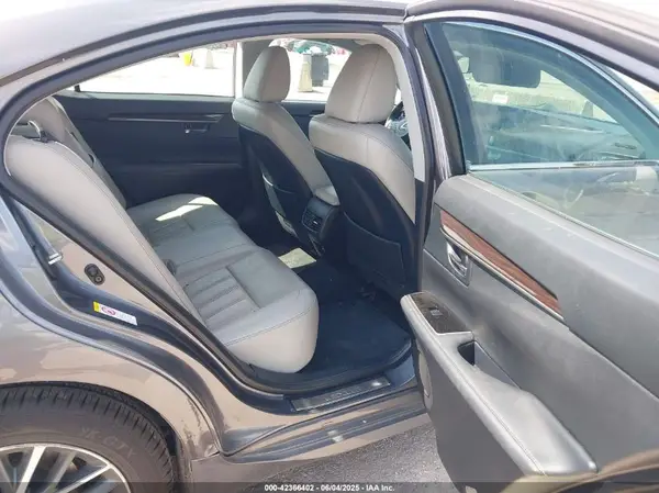 58ABK1GG1GU022947 2016 LEXUS ES - Image 8