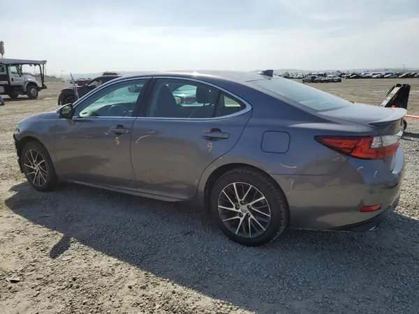 58ABK1GG1GU027663 2016 LEXUS ES - Image 2