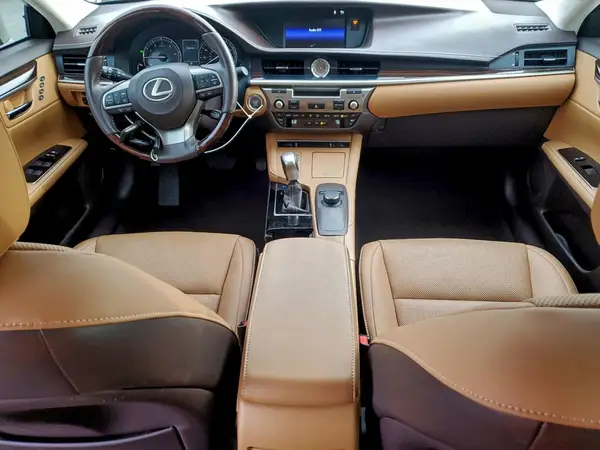58ABK1GG1GU031440 2016 LEXUS ES - Image 8
