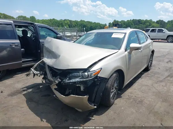 58ABK1GG1GU031809 2016 LEXUS ES - Image 2