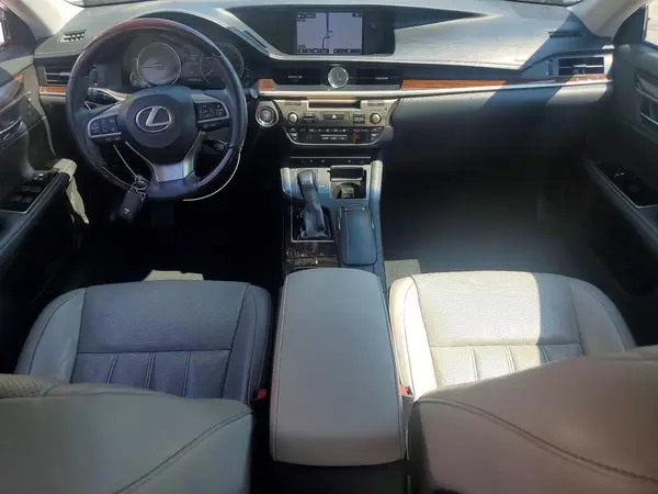 58ABK1GG1GU032653 2016 LEXUS ES - Image 8