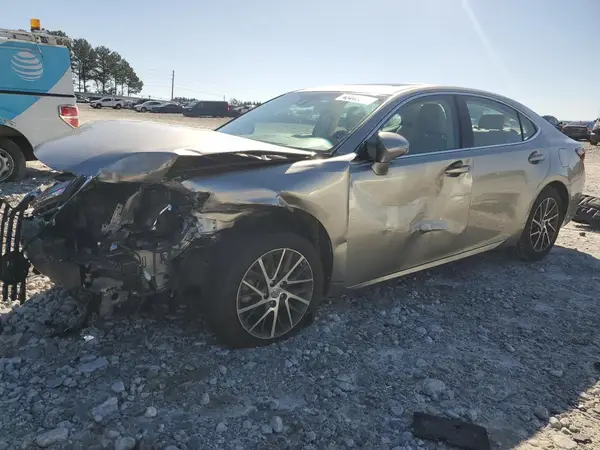 58ABK1GG1HU036705 2017 LEXUS ES - Image 1