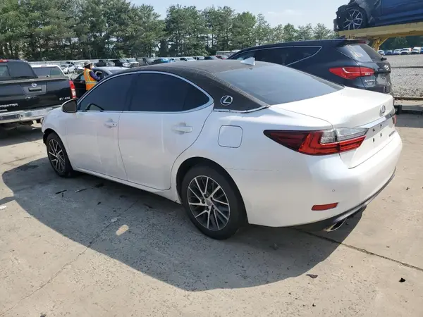 58ABK1GG1HU039278 2017 LEXUS ES - Image 2