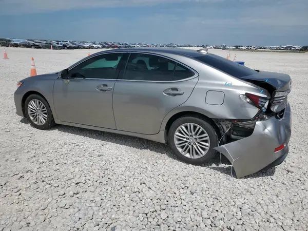 58ABK1GG1HU041189 2017 LEXUS ES - Image 2