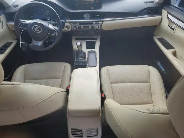 58ABK1GG1HU041452 2017 LEXUS ES - Image 8