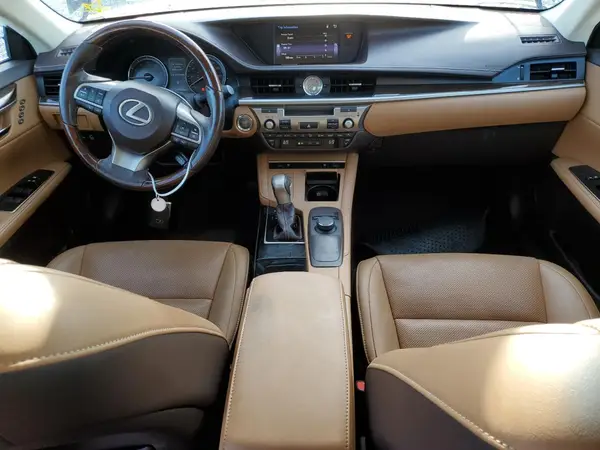 58ABK1GG1HU043427 2017 LEXUS ES - Image 8