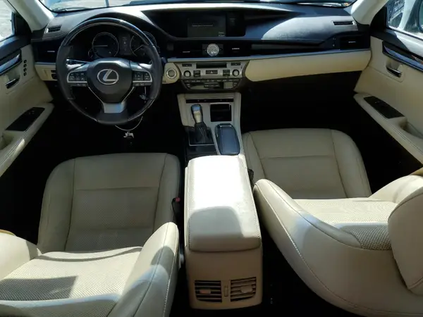 58ABK1GG1HU044531 2017 LEXUS ES - Image 8