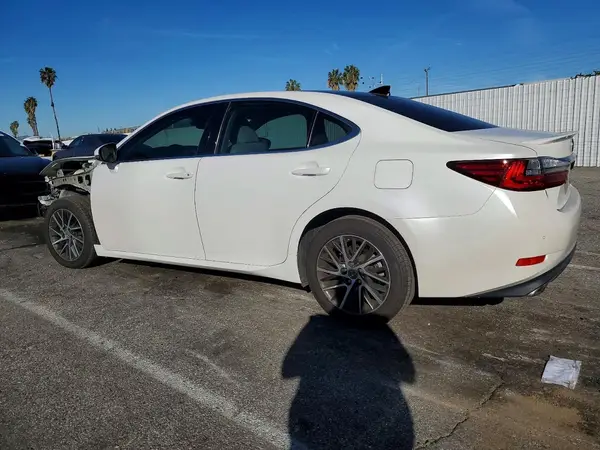 58ABK1GG1HU048286 2017 LEXUS ES - Image 2