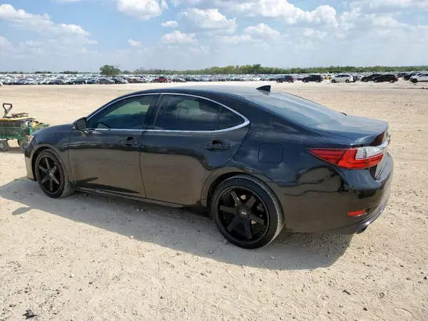 58ABK1GG1HU048630 2017 LEXUS ES - Image 2