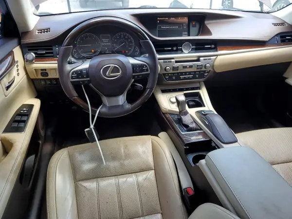 58ABK1GG1HU048756 2017 LEXUS ES - Image 8