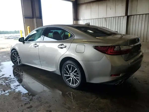 58ABK1GG1HU054475 2017 LEXUS ES - Image 2