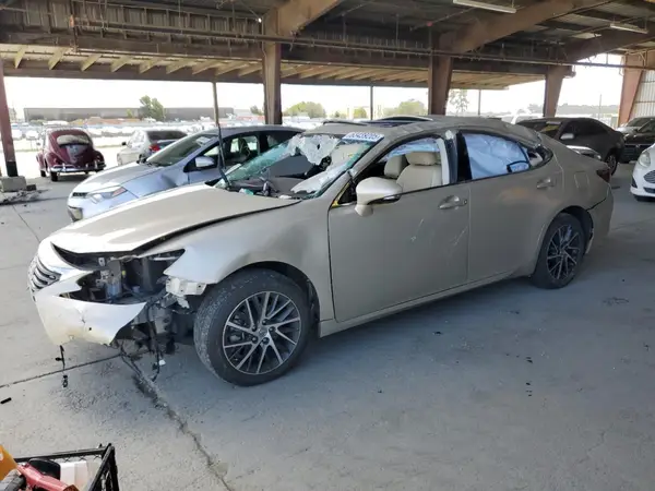 58ABK1GG1HU058428 2017 LEXUS ES - Image 1