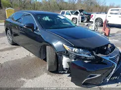 58ABK1GG1HU060230 2017 LEXUS ES