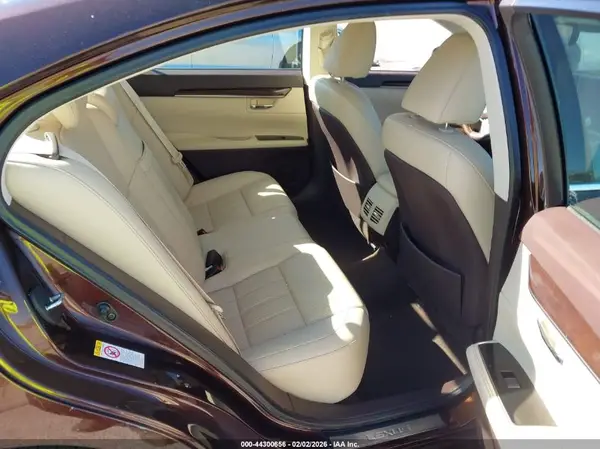 58ABK1GG1HU063919 2017 LEXUS ES - Image 8