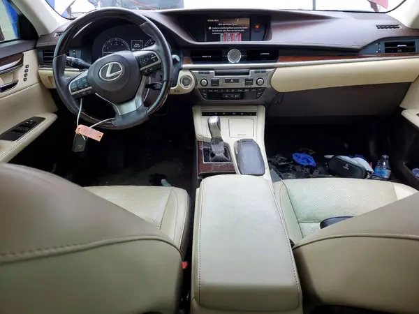 58ABK1GG1HU071972 2017 LEXUS ES - Image 8