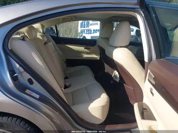 58ABK1GG1HU075181 2017 LEXUS ES - Image 8