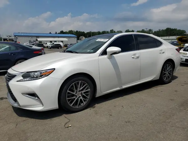 58ABK1GG1JU083013 2018 LEXUS ES - Image 1