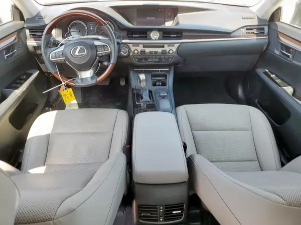 58ABK1GG1JU089278 2018 LEXUS ES - Image 8