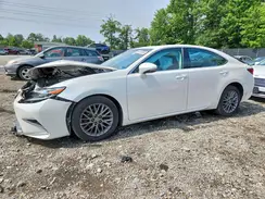 58ABK1GG1JU093847 2018 LEXUS ES