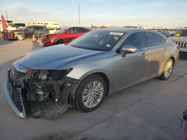 58ABK1GG1JU097140 2018 LEXUS ES - Image 1